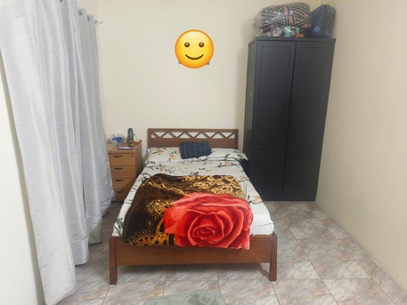 Hoora, Apartments/Houses, BHD 120/month,  1 BR,  1BHK Flat For Rent In Hoora/Rasruman Couples Or Bachelors Or Working Women.