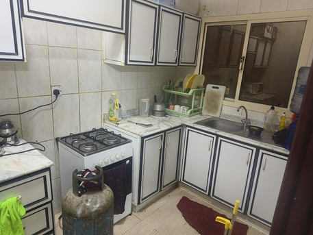 Hoora, Apartments/Houses, BHD 120/month,  1 BR,  1BHK Flat For Rent In Hoora/Rasruman Couples Or Bachelors Or Working Women.
