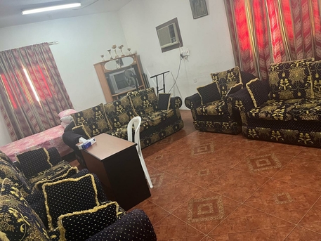 Al Malaz, Furniture, SAR 400,  9 Seater Sofa Set Throw Away Price