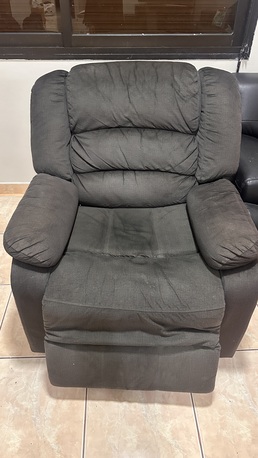 Jeddah, Furniture, SAR 100,  Recliner Sofa