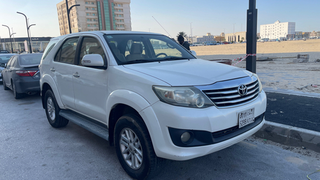 Dammam, Vehicles, Cars & Trucks , SAR 40000,  Toyota Fortuner,  2015,  Automatic,  545000 KM,      For Sale