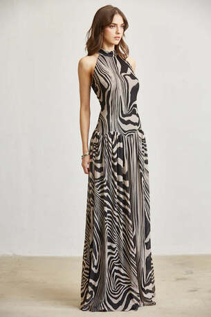 New York, Clothing & Accessories, Stunning Bodycon Dress With Sleeves Collection At The Hearts Corner