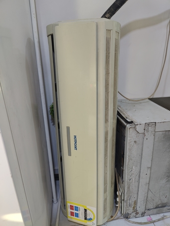 Al Malaz, Air Conditioners, SAR 1300,  Window AC And Split Ac