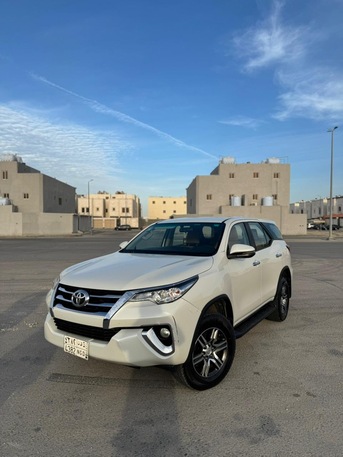 Dammam, Vehicles, Cars & Trucks , SAR 85000,  Toyota Fortuner,  2020,  Automatic,  158000 KM,    GX Mid Variant