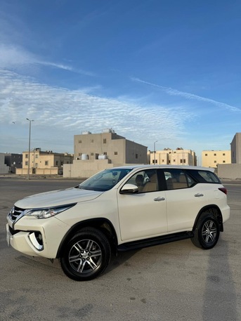Dammam, Vehicles, Cars & Trucks , SAR 85000,  Toyota Fortuner,  2020,  Automatic,  158000 KM,    GX Mid Variant