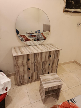 Jeddah, Furniture, SAR 11,  New Best Quality Medium Size Bed Wardrobes And Dressing Table Available In Low Price