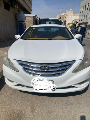 Al Kharj, Vehicles, Cars & Trucks , SAR 24000,  Hyundai Sonata,  2012,  Automatic,  285000 KM,  Sonata Car  Model