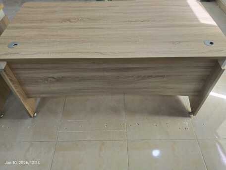 Riyadh, Furniture, SAR 8000,  URGENT SALE: Complete High-Quality Office Furniture Set (Desks)