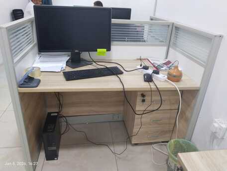 Riyadh, Furniture, SAR 8000,  URGENT SALE: Complete High-Quality Office Furniture Set (Desks)