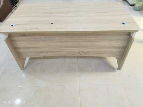 Riyadh, Furniture, SAR 8000,  URGENT SALE: Complete High-Quality Office Furniture Set (Desks)