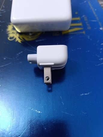 Riyadh, Electronics, SAR 150,  Apple USB-C Power Adapter