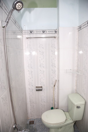 Ho Chi Minh City, Apartments/Houses, USD 240/month,  Furnished,  Studio,  20 Sq. Meter,  Only One Affordable Room For Intellectual Expats Overlapping District 3 And 1