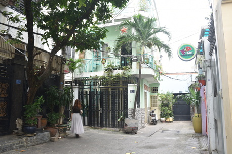 Ho Chi Minh City, Apartments/Houses, USD 240/month,  Furnished,  Studio,  20 Sq. Meter,  Only One Affordable Room For Intellectual Expats Overlapping District 3 And 1