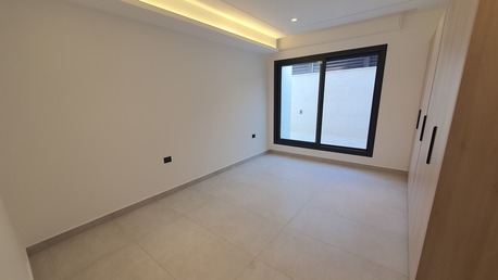 Abdoun, Apartments/Houses, JOD 20000/year,  3 BR,  Brandnew Semi Furnished 3B Apart With Garden In Abdoun 00962777688956