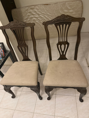 Hoora, Furniture, BHD 35,  6-Seater Dining Table For Sales