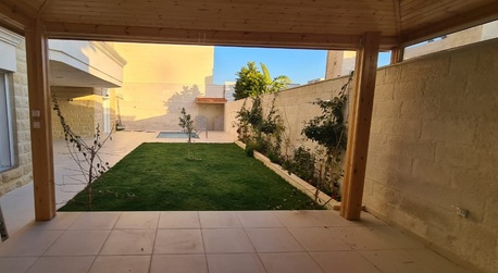 Abdoun, Apartments/Houses, JOD 45000/year,  4 BR,  Semi Furnished 4B Apart With Garden, Pool In Abdoun 00962777688956
