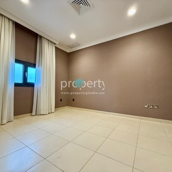 Kuwait City, Apartments/Houses, KWD 450/month,  2 BR,  Semi Furnished Two Bedroom Apartment For Rent In Sharq, Kuwait