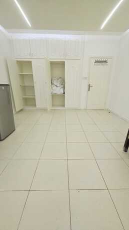 Adliya, Apartments/Houses, BHD 190/month,  1 BR,  1 Bedroom Semi Furnished Flat For Rent With Ewa