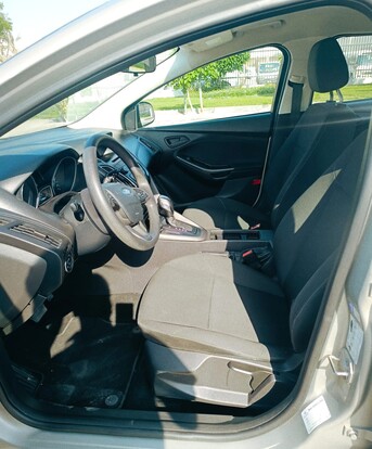 Juffair, Vehicles, Cars & Trucks , BHD 2700,  Ford Focus,  2018,  Automatic,  98000 KM,  SINGLE OWNER AGENCY SERVICE