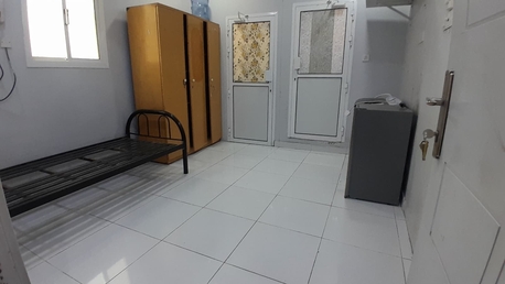 Manama, Apartments/Houses, BHD 130/year,  1 BR,  Ras Ruman:- Studio Flat On Rent With Unlimited Ewa.