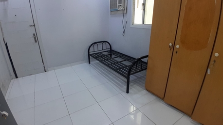 Manama, Apartments/Houses, BHD 130/year,  1 BR,  Ras Ruman:- Studio Flat On Rent With Unlimited Ewa.