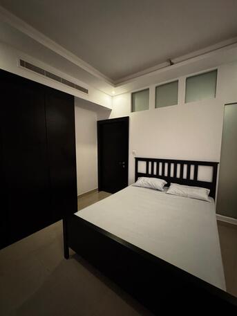 Juffair, Apartments, Flats, Houses & Villas, BHD 350/month,  Furnished,  Studio,  Modern 1BHK Apartment For Rent In A Prime Tower In Juffair
