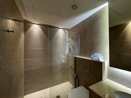 Juffair, Apartments, Flats, Houses & Villas, BHD 350/month,  Furnished,  Studio,  Modern 1BHK Apartment For Rent In A Prime Tower In Juffair