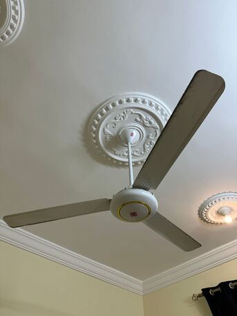 Jeddah, Electronics, SAR 600,  AC Carrier Co & 2 Fans