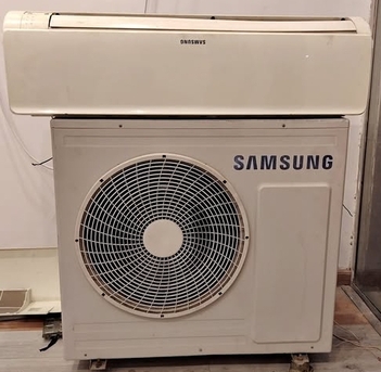 Jeddah, Businesses For Sale, Used Window And Split Ac With Installation And One Month Warranty