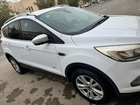 Riyadh, Vehicles, Cars & Trucks , SAR 36000,  Ford Escape,  2019,  Automatic,  157000 KM,  SAR 36000,  SE, , , ,  SUV For Sale