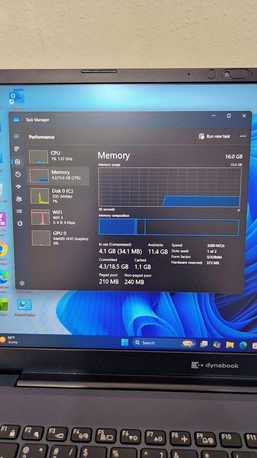 Jeddah, Computers, SAR 1550,  Toshiba Dynabook Tetra | I7 12th Gen | 16gb Ram | 15" Displayay