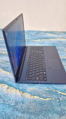 Jeddah, Computers, SAR 1550,  Toshiba Dynabook Tetra | I7 12th Gen | 16gb Ram | 15" Displayay