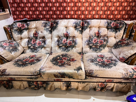 Al Aziziyah, Household Items, SAR 490,  Sofa Set 5 Seater Very Good Condition