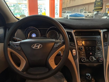 Riyadh, Vehicles, Cars & Trucks , SAR 18000,  Hyundai Sonata,  2014,  Automatic,  298000 KM,  Car For Sale