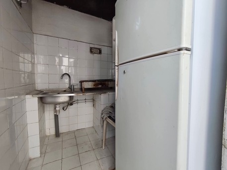 Mahooz, Apartments/Houses, BHD 130/month,  Studio,  Mahooz:- Rooftop Unfurnished Studio Flat On Rent.Bd 130/- With Ewa, 40Bd Limit