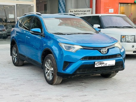 Manama, Vehicles, Cars & Trucks , BHD 1,  Toyota RAV4,  2016,  134000 KM,  1 Owner - Blue Color - Bahrain Agent