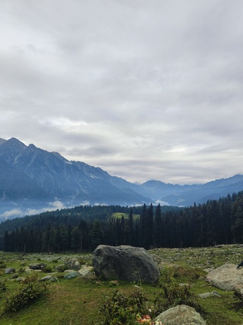 Mumbai, Travel, Exploring The Hidden Treks Of Kashmir