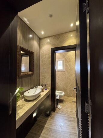 Cairo, Apartments/Houses, EGP 1200000/month,  4 BR,  290 Sq. Meter,  At Hyde Park Compound Twin House Semi Furnished