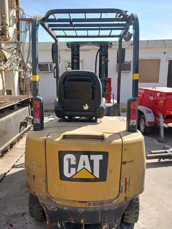Dammam, Heavy Equipment, SAR 45000,  Cat Electric Forklift (Made In USA)