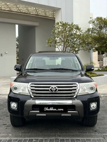 East Riffa, Vehicles, Cars & Trucks , BHD 13200,  Toyota Land Cruiser,  2013,  Automatic,  190000 KM,  Toyota L/Cruiser VXR 5.7-  - SOLD