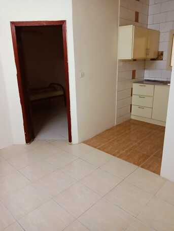 Gudaibiya, Apartments/Houses, BHD 130/month,  1 BR,  Flat For Rent In Gudaibiya Near Supreme Broasted