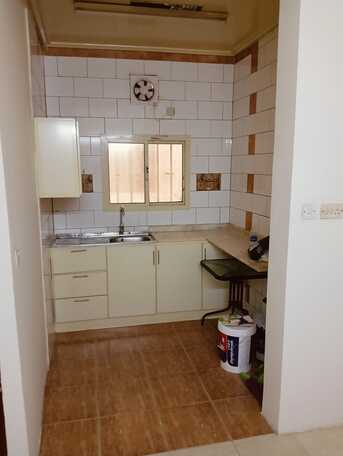 Gudaibiya, Apartments/Houses, BHD 130/month,  1 BR,  Flat For Rent In Gudaibiya Near Supreme Broasted