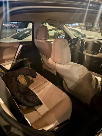 Al Aziziyyah, Vehicles, Cars & Trucks , SAR 35000,  2013 Toyota Rav4,  2013,  Automatic,  390000 KM,