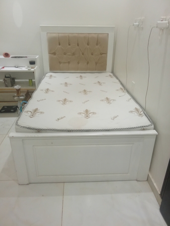 Makkah, Household Items, SAR 50,  Water Dispenser Computer Table Bed Chear And Vacuum Cleaner And Also Very Cheap Price