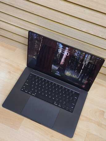 Olaya, Electronics, SAR 7499,  MacBook Pro M3 Pro 16&rdquo; RAM:18GB SSD:512GB GRAPHIC CARD:18CORE BATTERY CYCLE:25(100%)