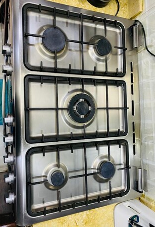 Riyadh, Appliances, SAR 1500,  LG LF98V05S 90&times;60 Cm Gas Cooker &ndash; 5 Burners &ndash; Well Maintained