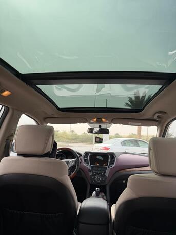 Riyadh, Vehicles, Cars & Trucks , SAR 45000,  Hyundai Santa Fe,  2015,  Automatic,  170000 KM,  SUV FOR SALE 7 Seater, MID OPTION, WELL MAINTAINED, SECOND OWNER.