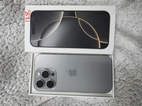 Khobar, Mobile Phones, SAR 2850,  IPhone 16 Pro 128gb Sale Swap 94 Battery Same As New