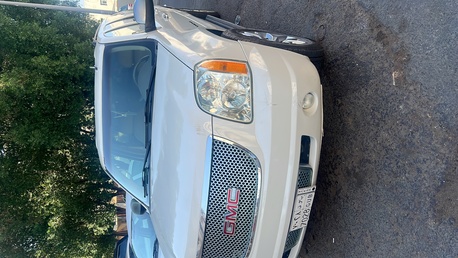 Jeddah, Vehicles, Cars & Trucks , SAR 45000,  Gmc Yukon XL,  2007,  Automatic,  96550 KM,