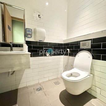 Kuwait City, Shops, KWD 4000,  Shop For Rent | Bneid Al Qar, Kuwait